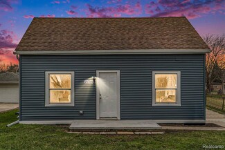 21739 Elroy Ave, Warren, MI 48089