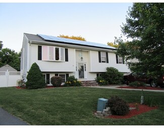 32 Cindy Ln, New Bedford, MA 02740
