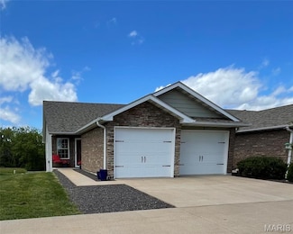 7 Chester Rd, Hannibal, MO 63401