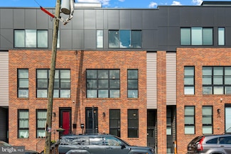 670 N 13th St, Philadelphia, PA 19123