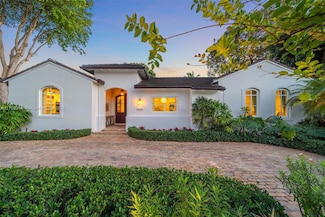 5890 SW 83rd St, Miami, FL 33143