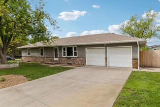 6 Adams Place, Halstead, KS 67056
