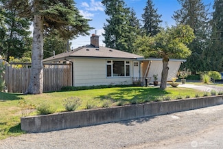 7530 Olympus Dr W, Tacoma, WA 98466