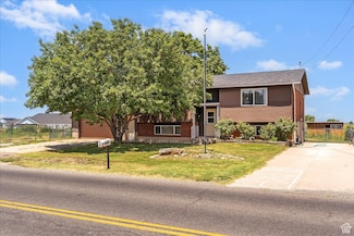 3984 W 1300 N, Clearfield, UT 84015
