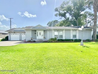 107 N Avenue J, Crowley, LA 70526