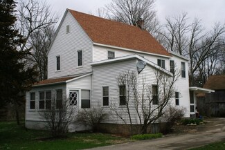 2S067 County Line Rd, Maple Park, IL 60151