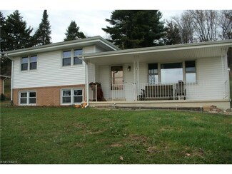 54059 Brackin Rd, Bridgeport, OH 43912