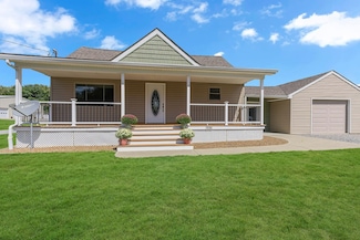 118 Eckles Dr, Industry, PA 15052