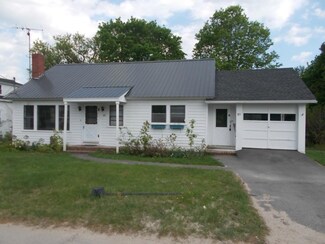 85 Main St, Porter, ME 04068