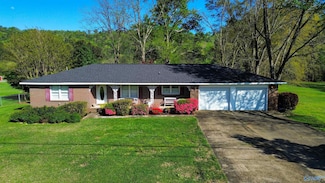 1035 Valley Dr, Attalla, AL 35954