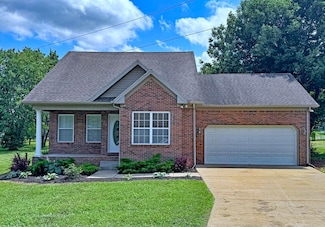 121 Stonegate Ct, Bowling Green, KY 42101