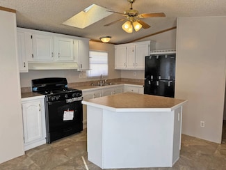 1751 N Grand Ave W Unit 4, Springfield, IL 62702