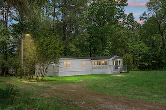 118 Randy Ln, Bonneau, SC 29431