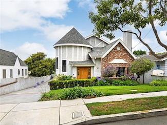 715 W Palm Ave, El Segundo, CA 90245