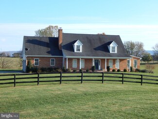 116 Stock Ln, White Post, VA 22663