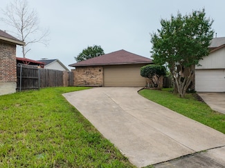820 Via Madonna, Mesquite, TX 75150