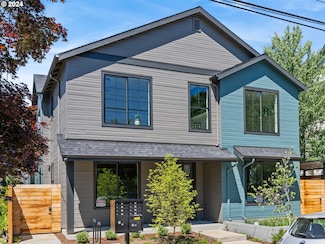 2315 SE 12th Ave Unit 3, Portland, OR 97214