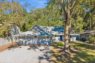 29 Oleander St, Hilton Head Island, SC 29928
