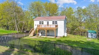454 Old Center Rd, Fairfield, ME 04937