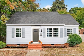 206 Oakland Dr, Fayetteville, NC 28301