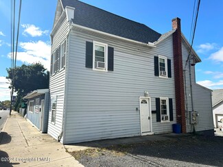718 S Broadway Unit A, Wind Gap, PA 18091