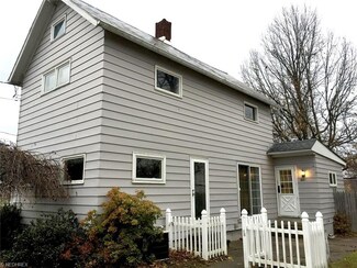 18104 6th St, Beloit, OH 44609