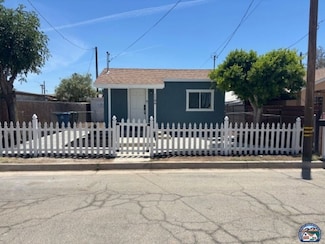 1186 Peach St, Brawley, CA 92227