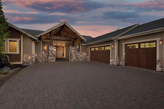 3419 NW Fairway Heights Dr, Bend, OR 97701