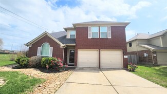 1915 Westwood Dr, Stafford, TX 77477