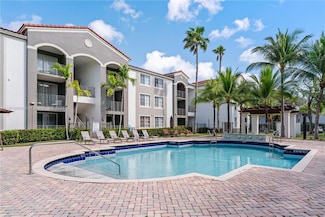 6851 SW 44th St Unit 109, Miami, FL 33155