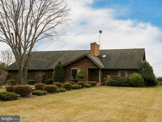 2327 Gun Barrel Rd, White Post, VA 22663