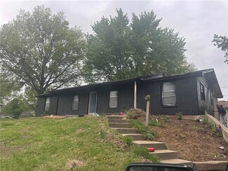 629 Ida St, Lansing, KS 66043