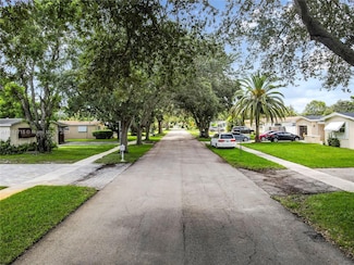 8953 SW 53rd St, Cooper City, FL 33328