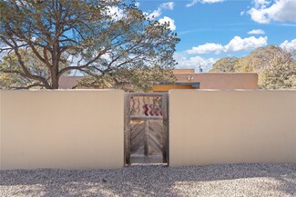 2120 Conejo Dr, Santa Fe, NM 87505