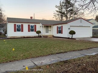 2315 Groesbeck Ave, Lansing, MI 48912