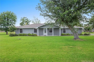7032 Terrebonne Dr, Lake Charles, LA 70605