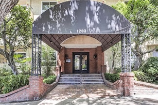 1203 N Sweetzer Ave Unit 215, West Hollywood, CA 90069