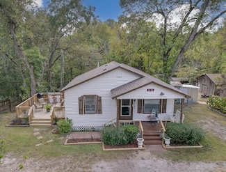 1131 Fisher Ferry Rd, Vicksburg, MS 39180