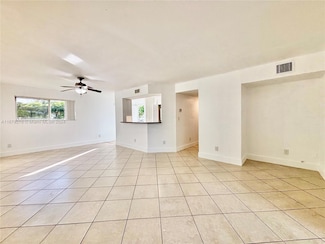 3405 NW 44th St Unit 104, Lauderdale Lakes, FL 33309