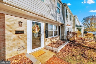 717 Shore Dr, Joppa, MD 21085