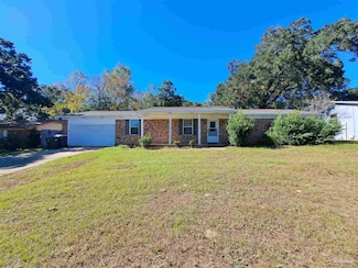 5565 Charbar Dr, Pensacola, FL 32526