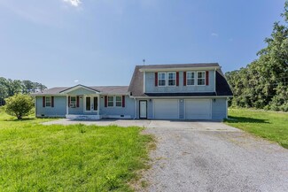 1012 Holmestown Rd, Midway, GA 31320