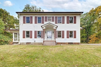 1505 W 17th St, Bloomington, IN 47404