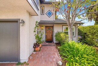 820 W Victoria St Unit D, Santa Barbara, CA 93101