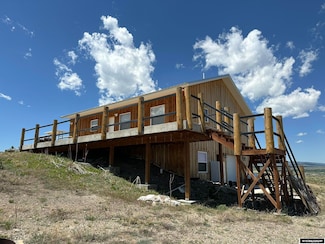 61 Blackhall E, Riverside, WY 82325