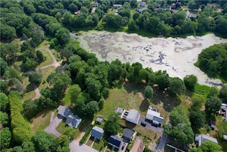 0 Bee St, Coventry, RI 02816