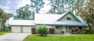 1130 Park Dr, Labelle, FL 33935