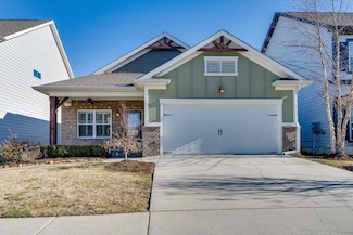 8525 Red Deer Ln, Ooltewah, TN 37363