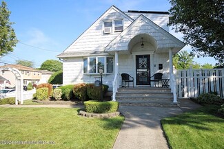 278 Sycamore St, Staten Island, NY 10312