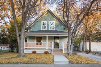1115 35th St, Des Moines, IA 50311